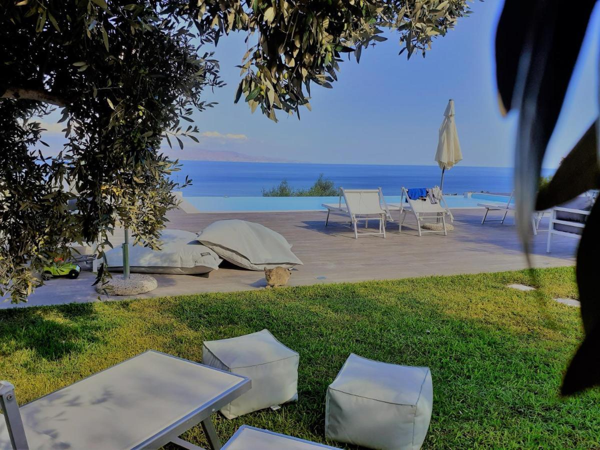 Villa Infinity ∞ Santa Teresa Di Riva Exterior foto